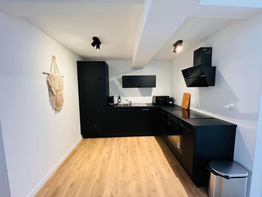 Urbanchic Appartement Evasion 3D Льеж Экстерьер фото